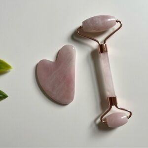 NWOB jade roller and gua sha set